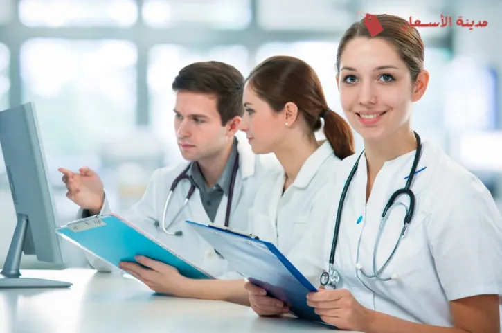 مراحل دراسة الطب في إيطاليا من السنة الأولى حتى التخرج