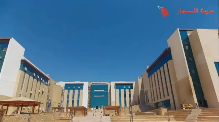 موقع جامعة العلمين: جغرافيا استراتيجية وخدمات متكاملة